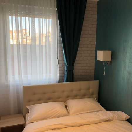 5 Stars Apartment With Free Garage Place Novi Sad Exterior foto